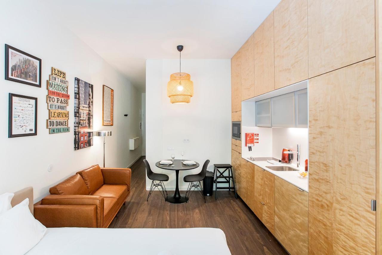Bakers Square Studio W/ Ac By Lovelystay Porto Eksteriør billede